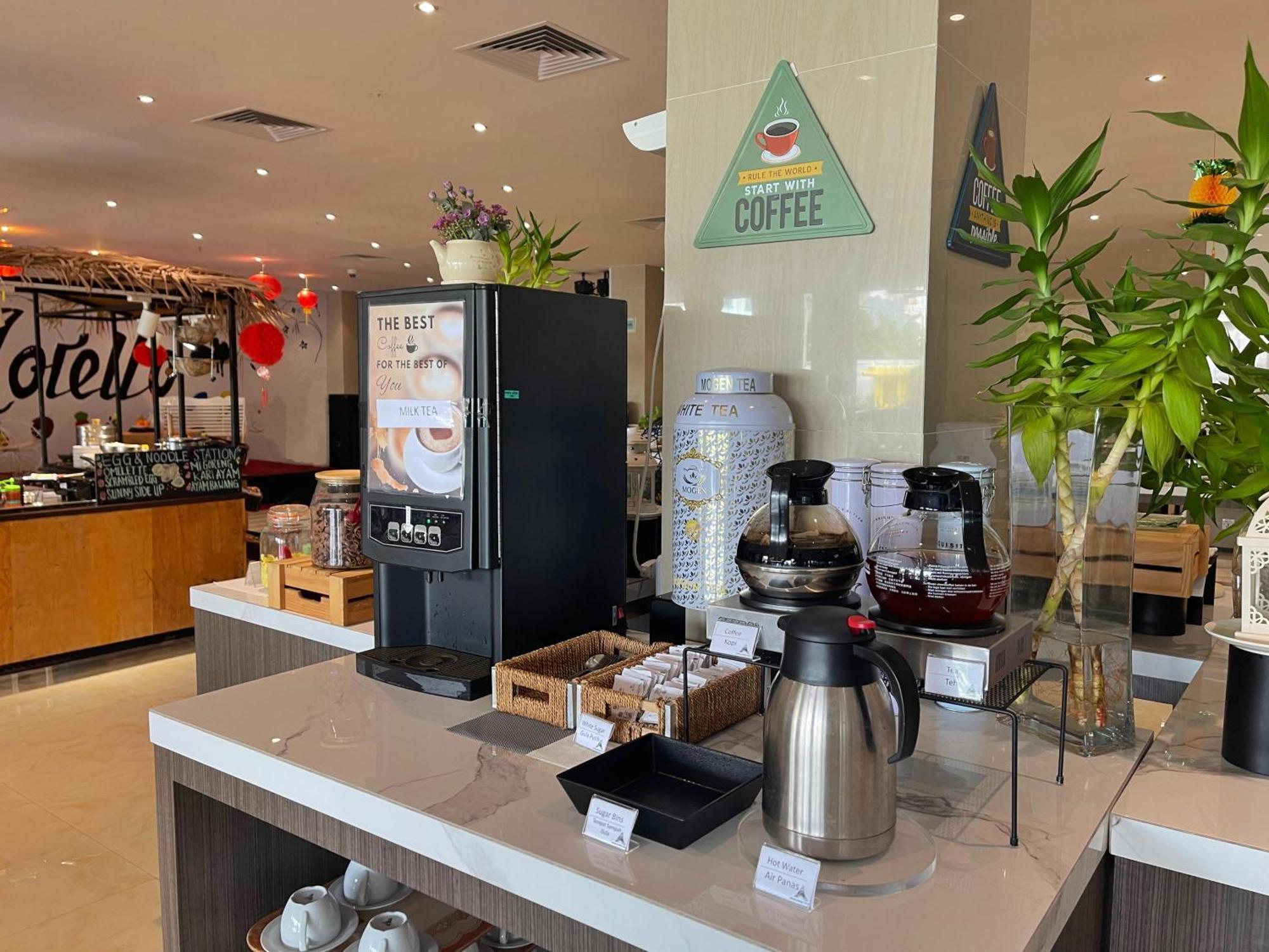Batam Grand Sydney Hotel מראה חיצוני תמונה
