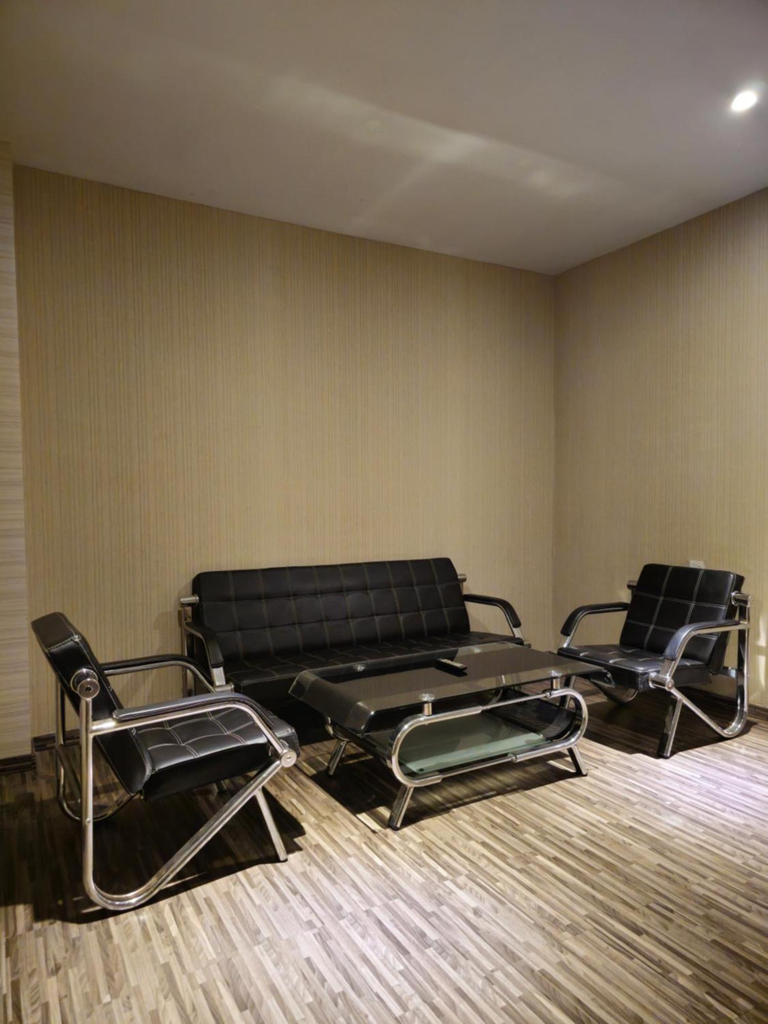 Batam Grand Sydney Hotel מראה חיצוני תמונה